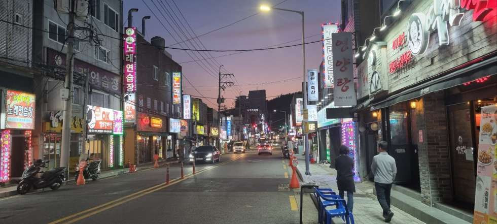 부산 동래구 안락동 서원시장 젊은상권 술상권 1층 25평 프랜차이즈 양도 양수 월세 매물번호 15181 사진 1