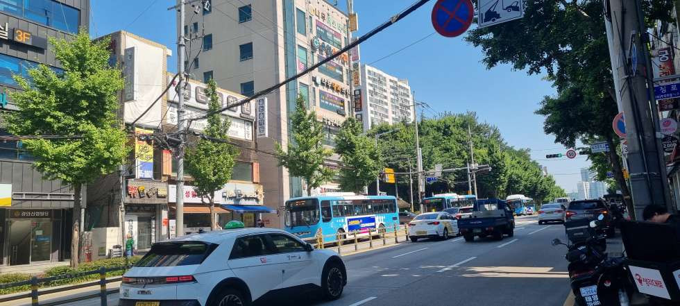 부산 연제구 연산동 무권리 망미주공아파트 입구 대로변 2층 35평 미용실 필라테스 추천 월세 매물번호 15403 사진 1