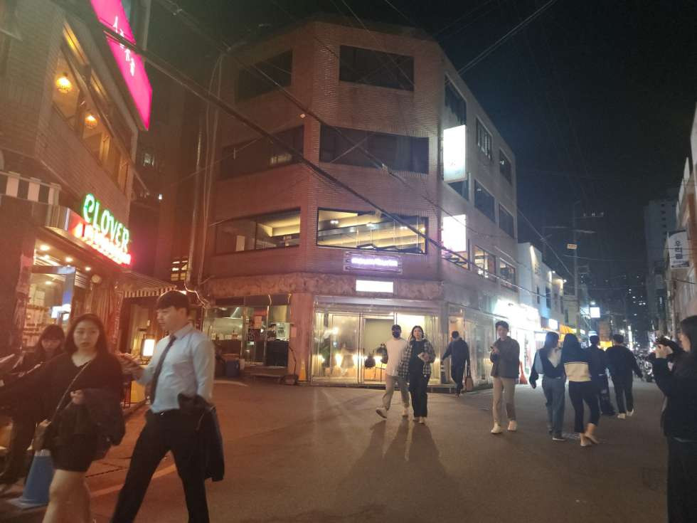 부산 부산진구 전포동 전포사잇길 야장깔수 테라스 보유한 매물 월세 매물번호 15832 사진 1