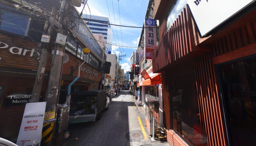 부산 부산진구 부전동 배대포 1층 24평 + 마당 + 옥상 사용 가능한 저렴한 술집 추천 상가 월세 매물번호 15880 사진 1