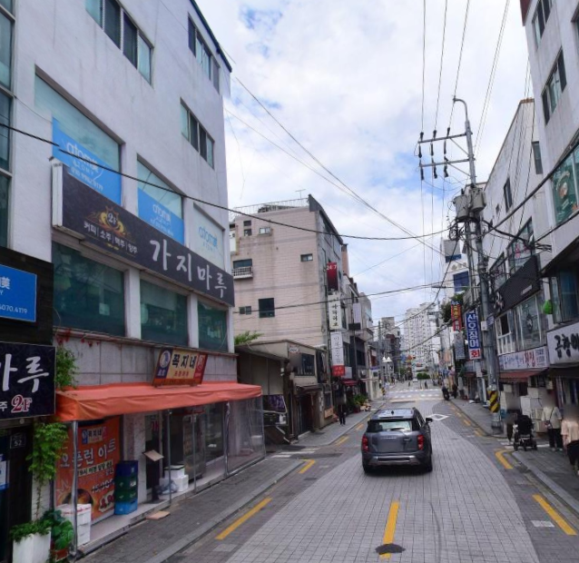 부산 동래구 명륜동 동래 명륜 1번가 투자 사업 실사용 (용도 변경) 주택 매매 매매 매물번호 16100 사진 1