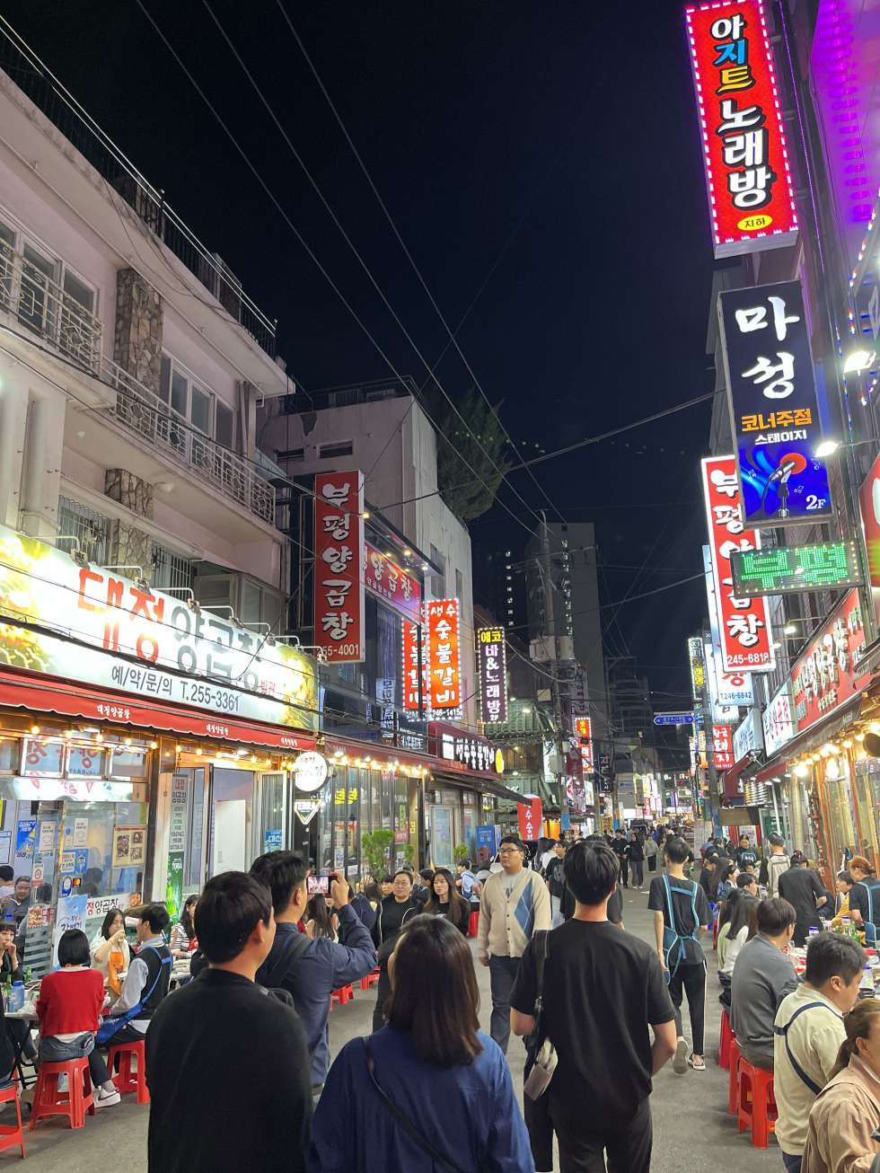 부산 중구 부평동1가 부평동 양곱창골목 핫플 야장거리 25평 상가 주점 음식점 월세 매물번호 16048 사진 1