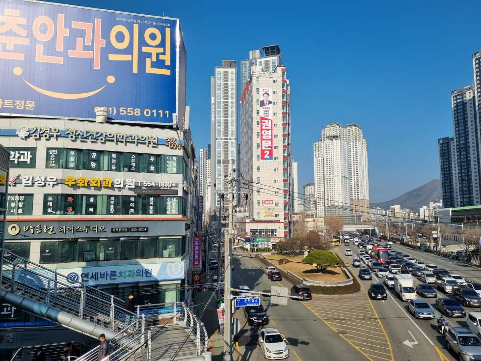 부산 동래구 온천동 무권리 명륜역 도보1분 코너 1층 10평 네일샵 뷰티샵 무인카페 월세 매물번호 16129 사진 1