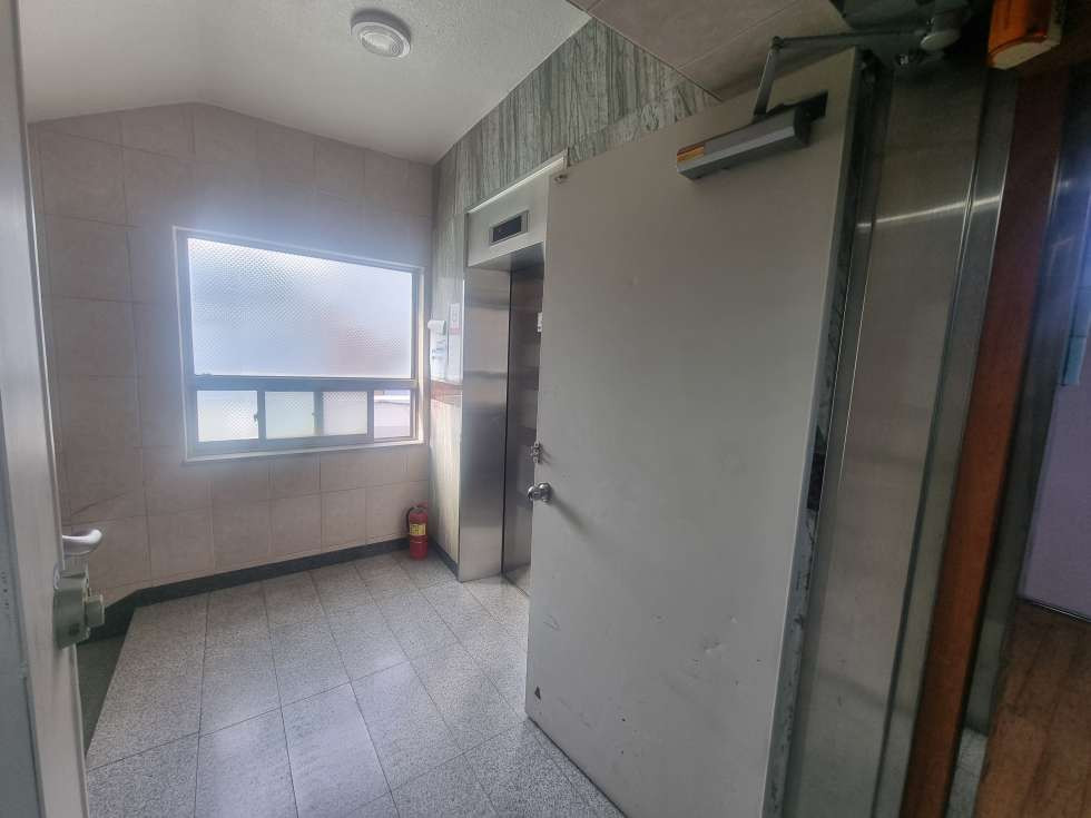 부산 부산진구 범천동 범일역역세권, 귀금속거리 저렴한 소형 사무실 임대 월세 매물번호 16168 사진 1