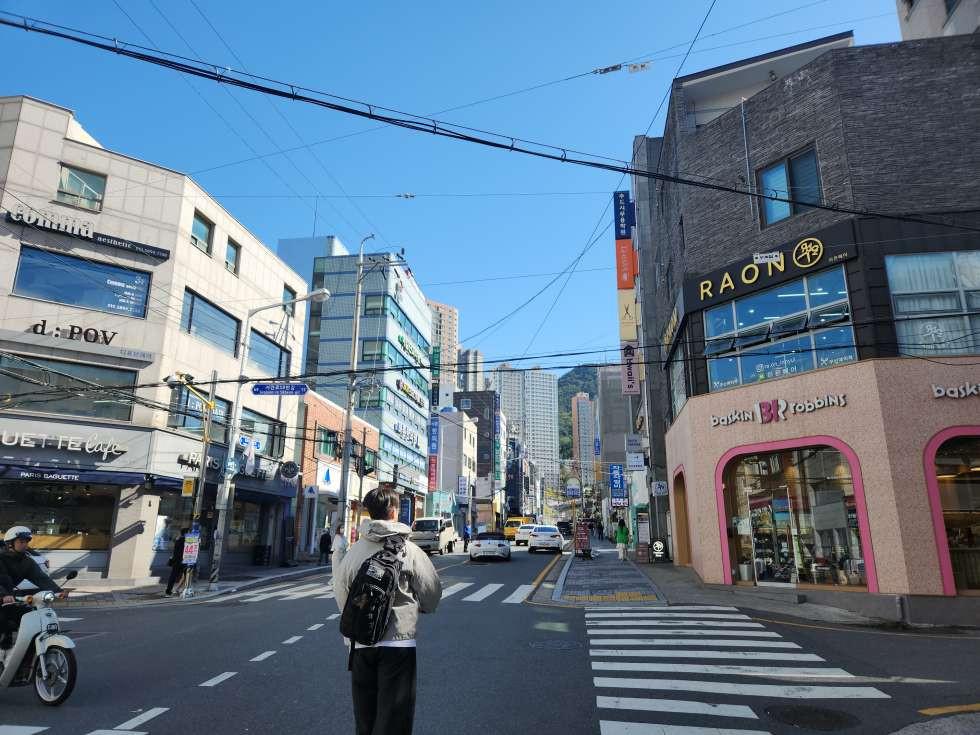 부산 부산진구 전포동 1동 전포 사잇길 메인 중심 약8평 소품샵, 뷰티샵 등 추천 월세 매물번호 16330 사진 1