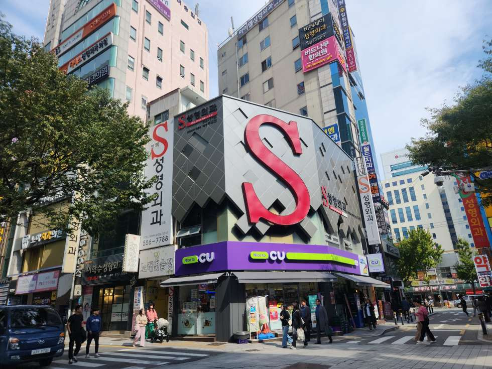 부산 부산진구 부전동 롯데 백화점 후문 메인 상권 중심 약 17평 권리금 급매 월세 매물번호 16365 사진 1