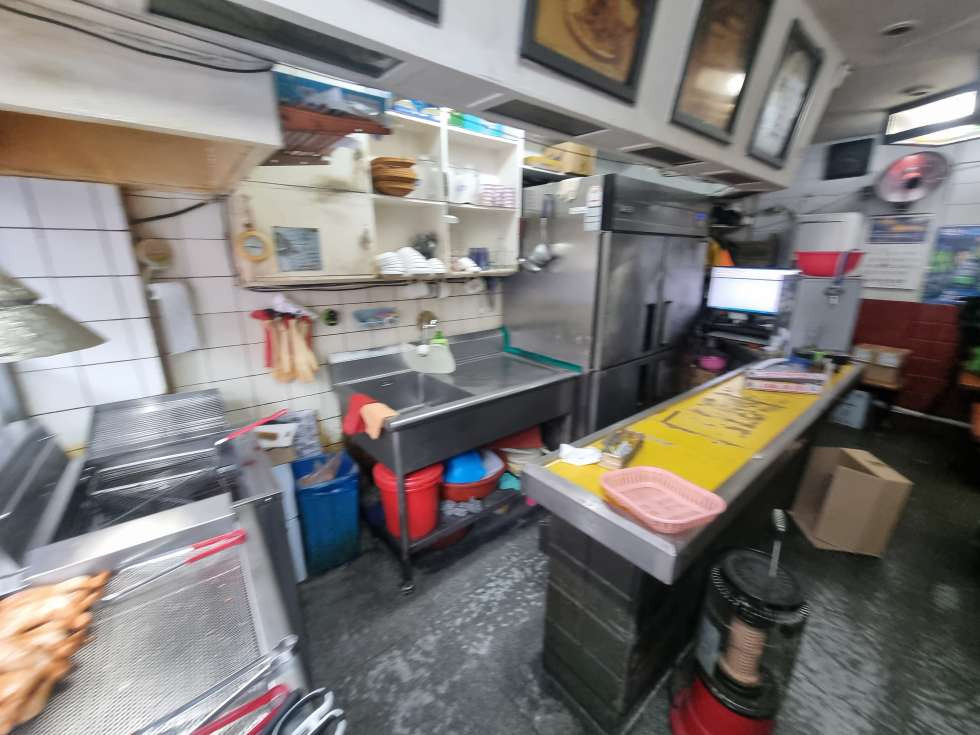 부산 부산진구 부전동 부전시장입구 1층 약 6평 배달전문점 하기 좋은 자리 월세 매물번호 15844 사진 2