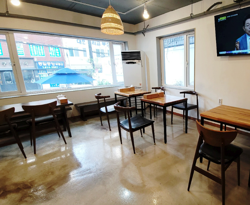 부산 동구 초량동 초량 식당상권 중심 건물전체 사용 약 78평 월세 매물번호 16523 사진 1