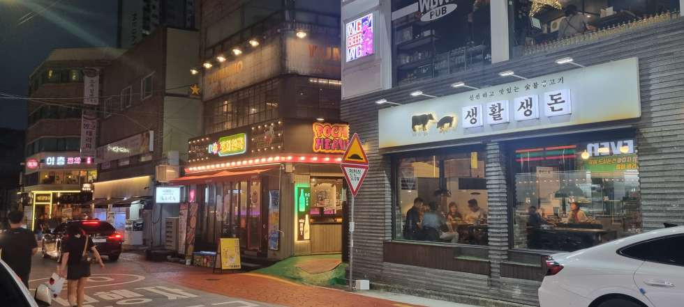부산 금정구 구서동 구서동 먹자상권 최고입지 유동 많음 주차가능 뭐든지 되는 자리 월세 매물번호 16151 사진 1