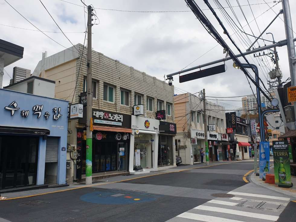 부산 연제구 연산동 한창정보타운 핫플레이스 상권 중심 저렴한 권리금 추천 월세 매물번호 11740 사진 2