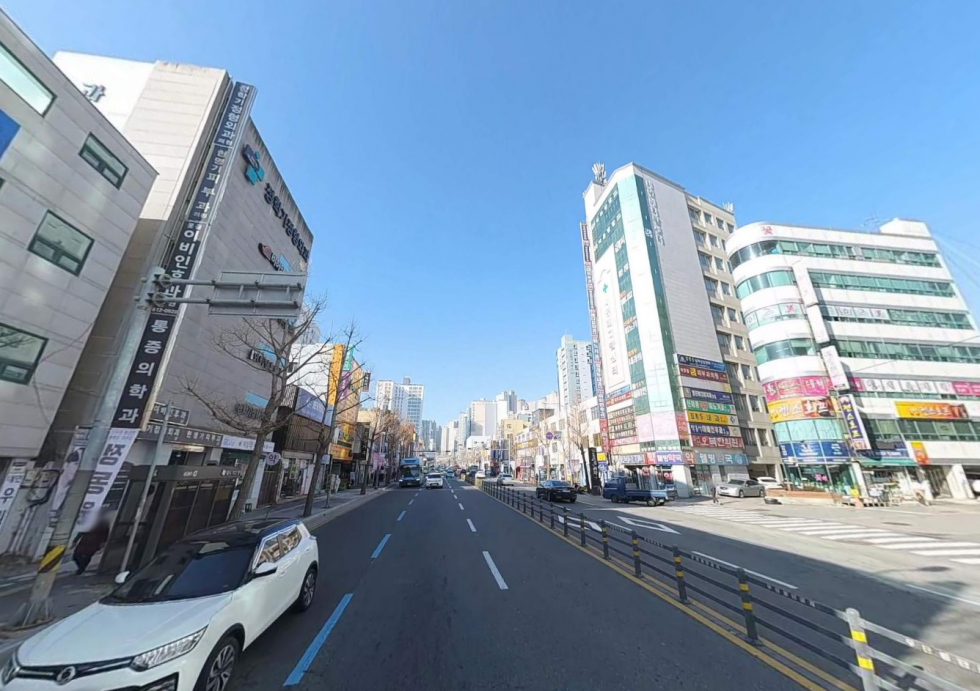 부산 남구 대연동 대연동 일반 상업지 내 상가 건물. 대로변 코너자리 유동인구 많은 지역 매매 매물번호 14921 사진 1