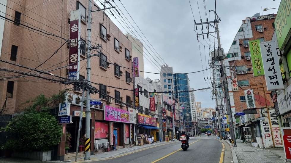 부산 동래구 온천동 온천래미안포레스티지 1단지 소액권리금 1층 9평 카페 디저트 베이커리 테이크아웃 월세 매물번호 16334 사진 1