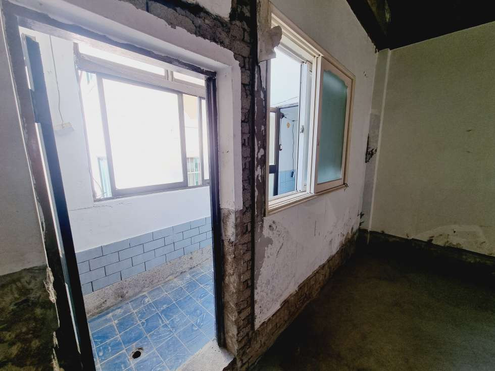 부산 부산진구 양정동 양정자이더샵SK뷰 앞 노출좋은 자리 층고높은 1층 무권리 소형상가 월세 매물번호 16664 사진 3