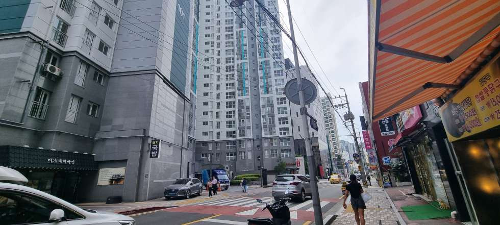 부산 연제구 연산동 시청 밥상권 1,2층 전체사용 전면 넓고 위치 좋음 월세 매물번호 15339 사진 1
