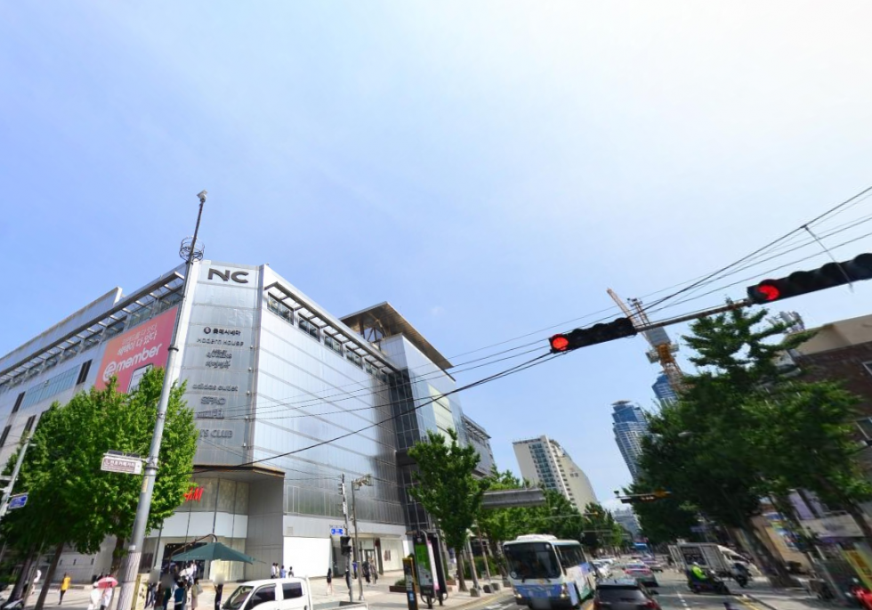 부산 부산진구 전포동 서면 NC백화점 교차로 메인 코너 1층 11평 커피 디저트 등 다용도 추천 상가 임대 월세 매물번호 13308 사진 1