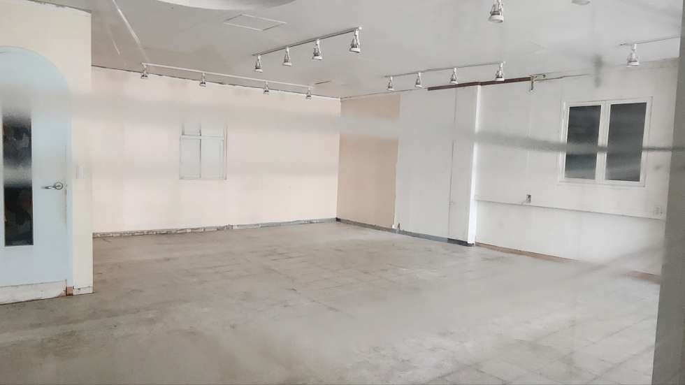 부산 부산진구 부전동 서면 부전시장 대로변 / 실평수 약25평 / 깔끔한 사무실 월세 매물번호 10239 사진 3
