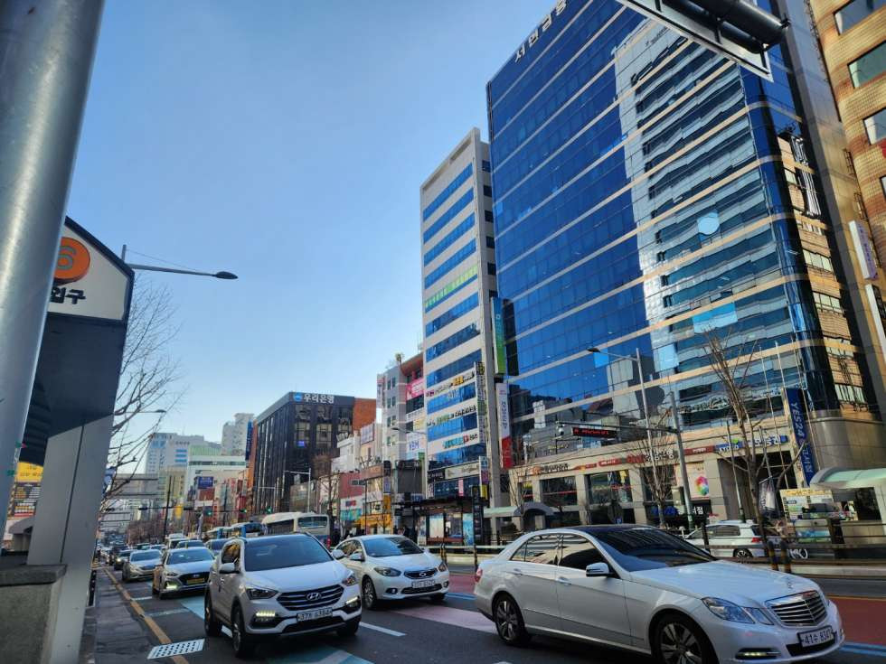 부산 부산진구 부전동 서면 대로변 1층 무권리 실평수 90평 서면 핵심상권 중심 월세 매물번호 10378 사진 2