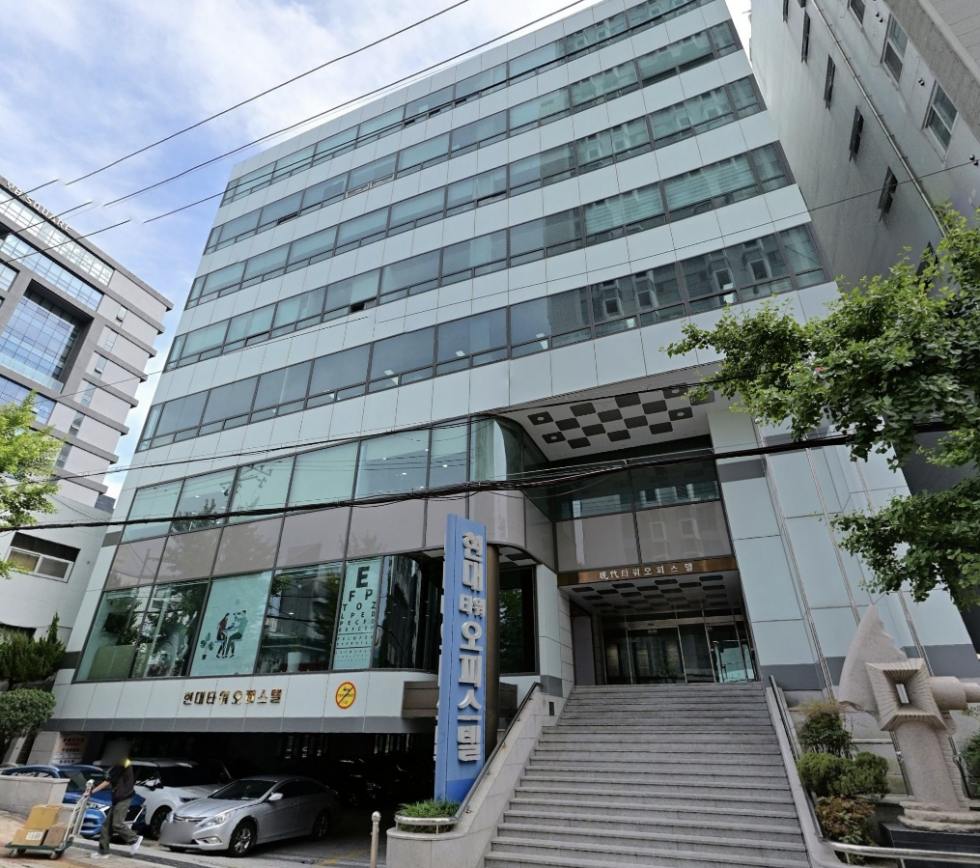 부산 부산진구 전포동 전포역 앞 현대오피스텔 사무실 임대 14층 전용 13평 월세 매물번호 17069 사진 1