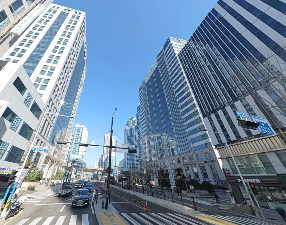 부산 부산진구 범천동 전용 20평 ~ 334평 다양하게 보유 중 범내골역 대형 오피스빌딩 내 업무시설 월세 매물번호 13480 사진 1