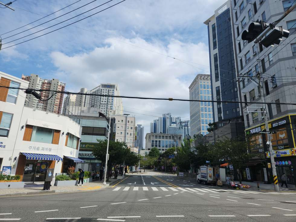 부산 부산진구 양정동 시청 부근 음식점 상권 중심 ! 음식점 추천자리 약 34평 월세 매물번호 13698 사진 1