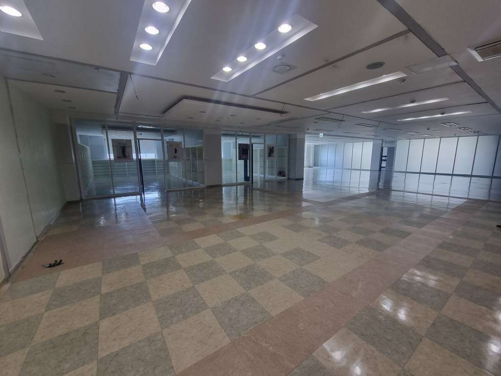 부산 해운대구 우동 센텀시티 내 지식산업센터 사무실 임대 2층 168평, 26년 8월 중 입주가능 월세 매물번호 17171 사진 2
