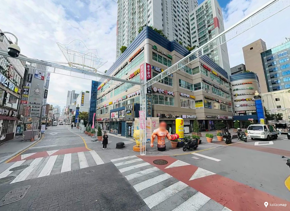부산 연제구 연산동 연산동 한창타운상권 메인도로 내 노출좋은 3층 68평 월세 매물번호 17197 사진 1