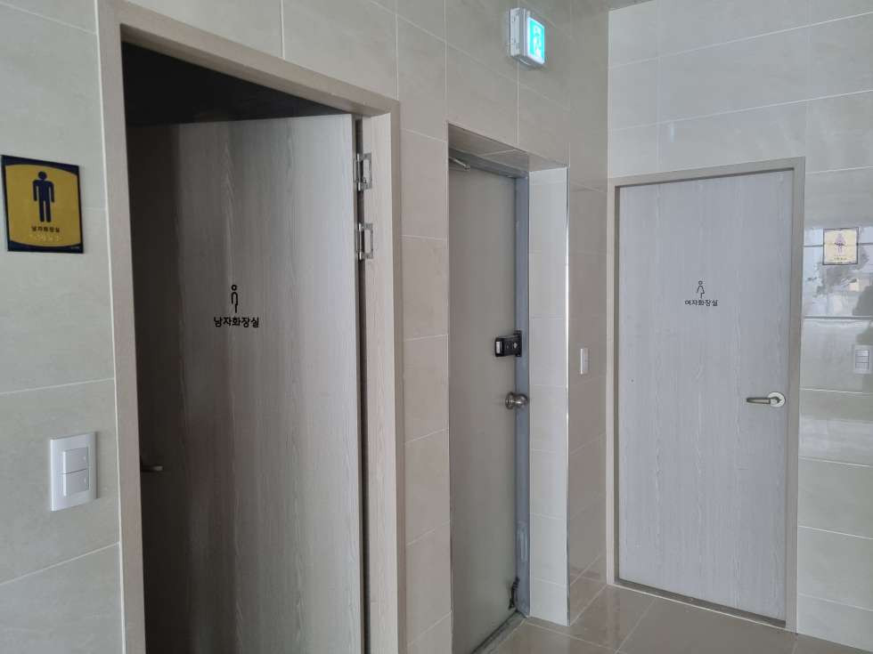 부산 동래구 사직동 사직야구장 맞은편, 18년도 준공 컨디션 좋은 5층 65평 병의원 용도 추천 월세 매물번호 17055 사진 4