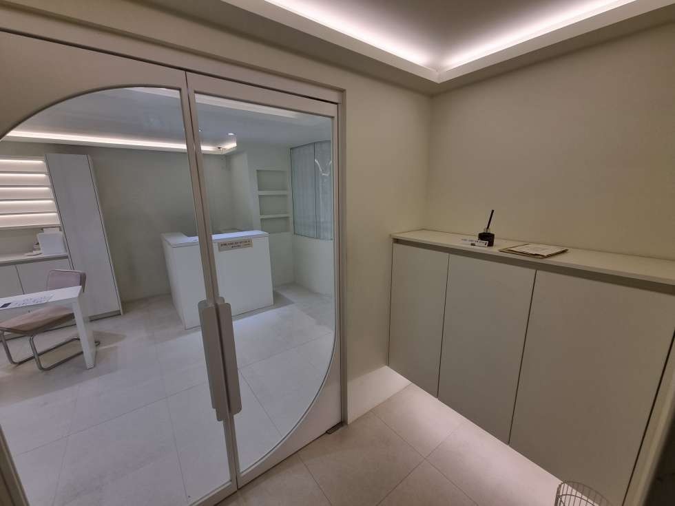 부산 부산진구 양정동 양정역 대로변 노출좋은 건물 3층 51평 기존 뷰티샵 시설 그대로 인수가능 월세 매물번호 16913 사진 2