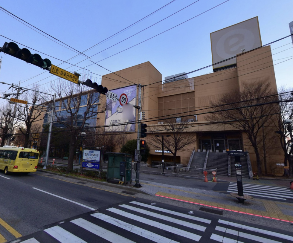부산 연제구 연산동 1동 연제 이마트 인근 대로변 신축건물 25년 8월 말 준공예정 각 층 26평~41평 다용도 가능 월세 매물번호 16524 사진 1