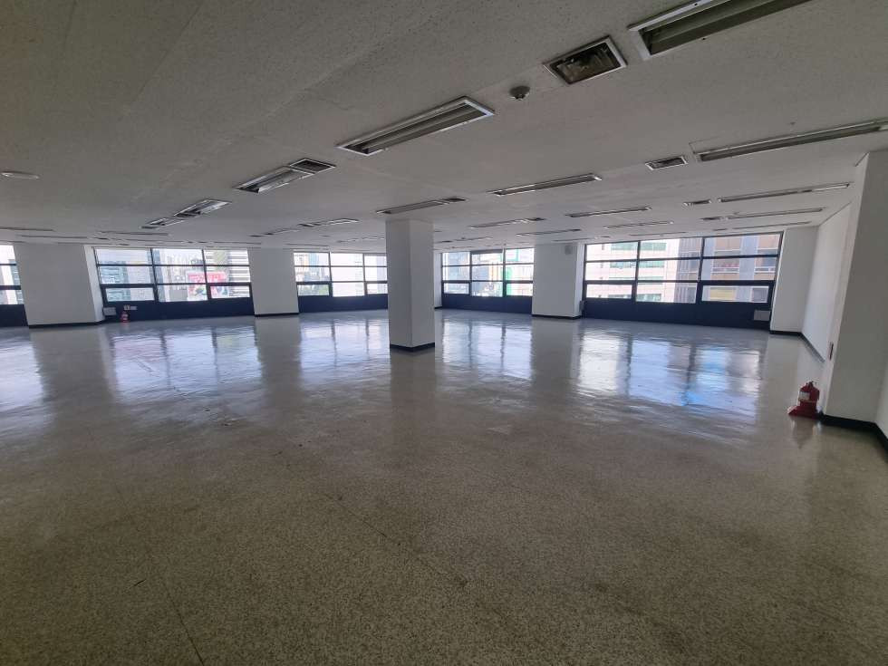 부산 부산진구 부전동 서면역 앞 대기업이 관리하는 빌딩 사무실 월세 매물번호 12432 사진 1