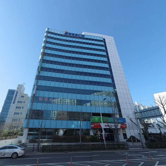 부산 동래구 수안동 수안역 역세권 대로변 노출좋은 오피스 빌딩 1층 전용 130평 금융시설 추천 월세 매물번호 17279 사진 1