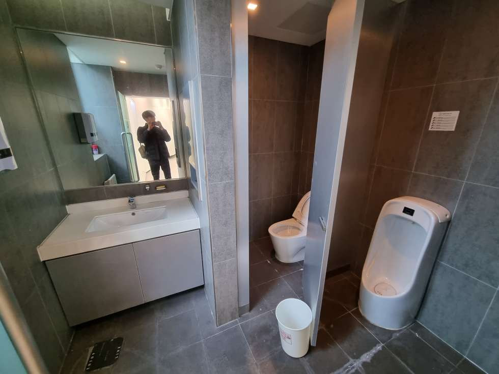 부산 동구 수정동 부산진역 초 역세권/층고 높은 1층 상가/전시장,홍보관,동물병원,카페 등 다용도 추천 월세 매물번호 14306 사진 5
