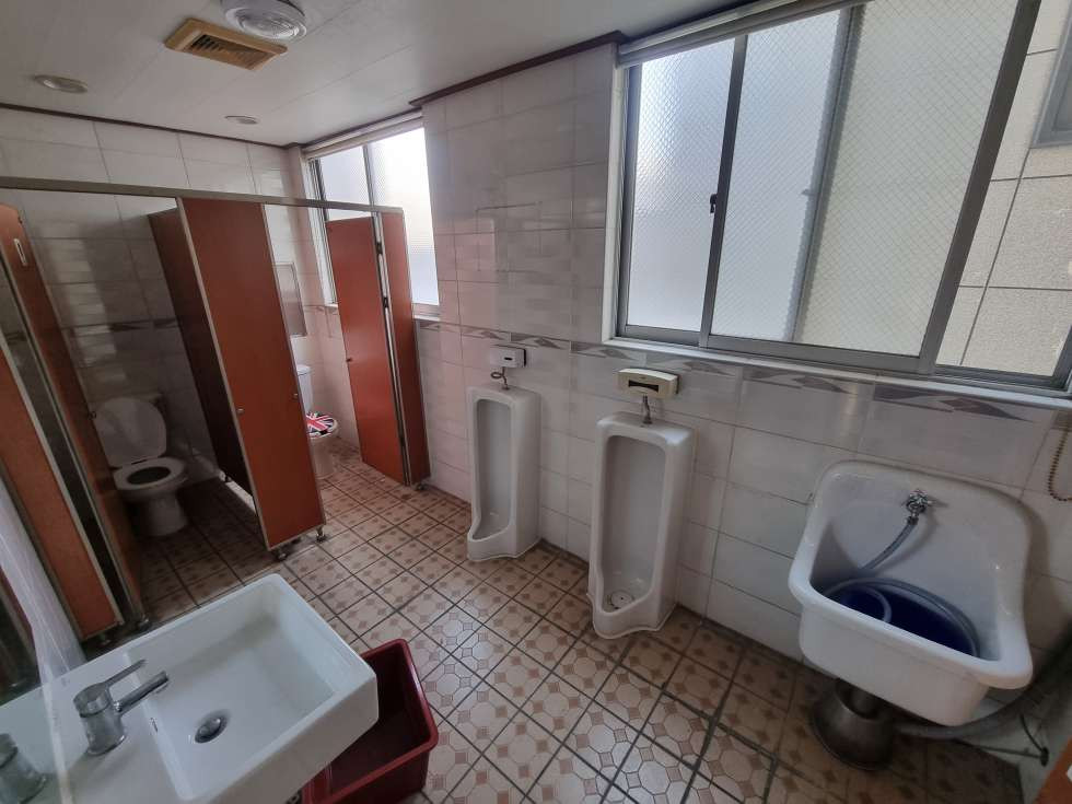 부산 부산진구 양정동 양정역 역세권/임대료 저렴한 중형 사무실 전용 52평. 인터넷 쇼핑몰, 보험, 영업 사무실 등 추천! 월세 매물번호 16410 사진 6