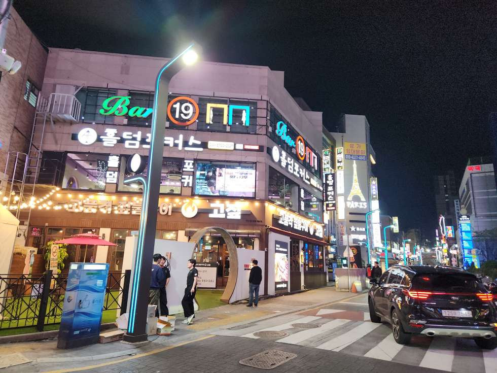 부산 연제구 연산동 연산동 한창타워 상권 중심 1층 약 20평 권리금 좋음 월세 매물번호 17247 사진 1